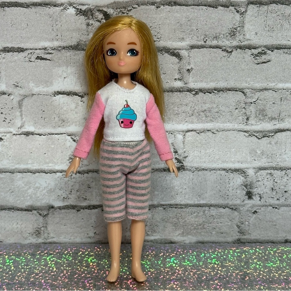 Arklu Sophia Birthday Girl Toy 7 in. Shirt Leggings Blonde Hair Blue Eyes